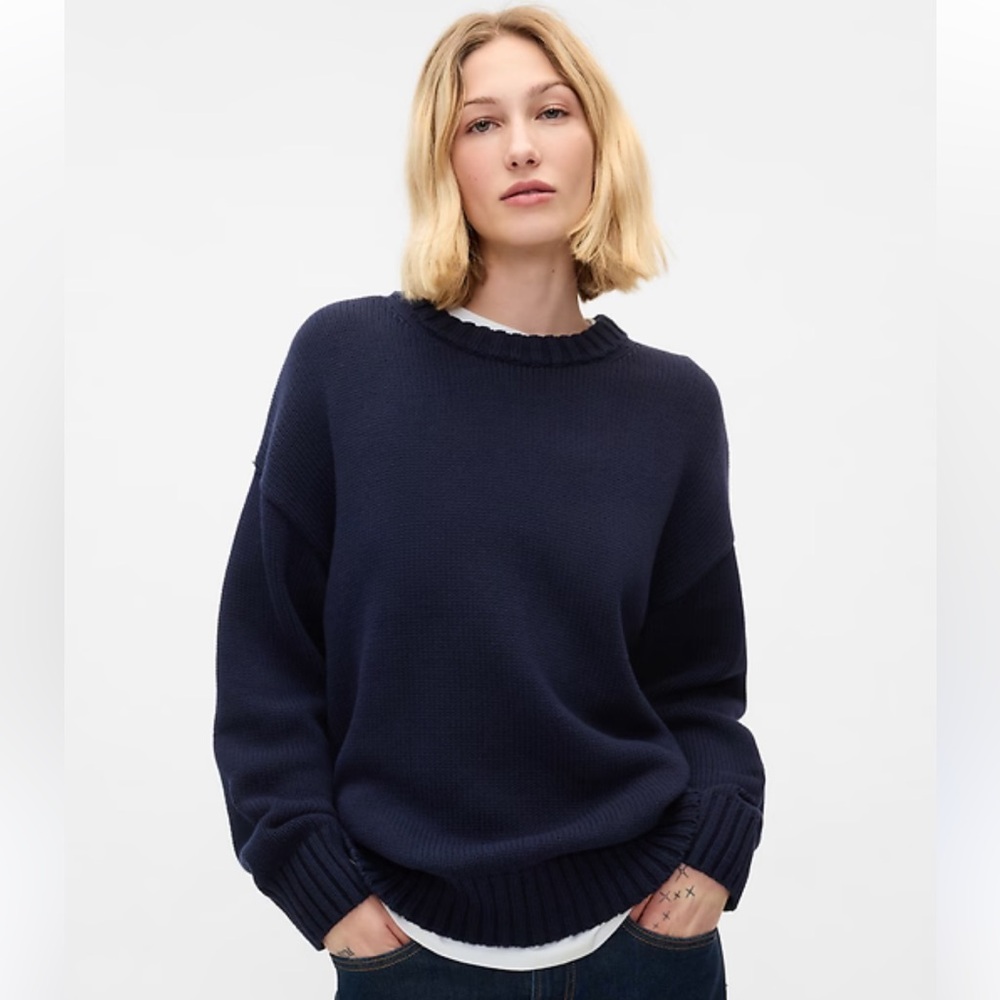 GAP Boyfriend Sweater Size Large